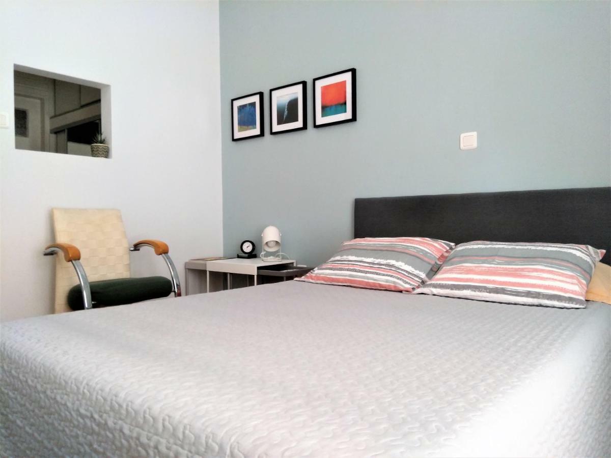 Athens Pangrati Modern Apt 10Min To Metro Экстерьер фото
