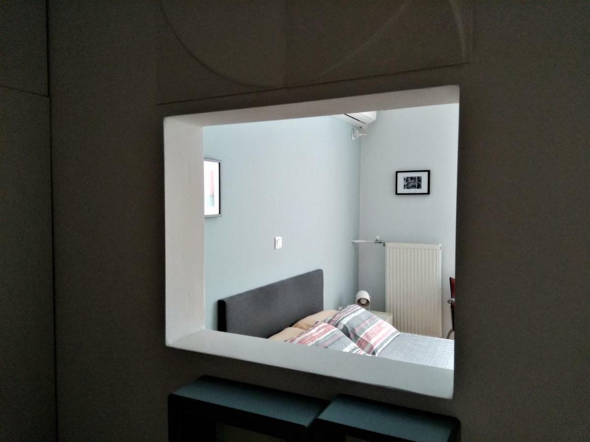 Athens Pangrati Modern Apt 10Min To Metro Экстерьер фото